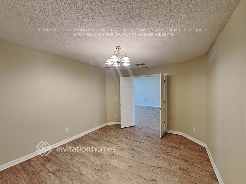 Building Photo - 1148 Stratton Ave