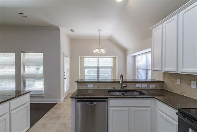 Building Photo - 405 Lakefront Ct