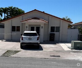 Building Photo - 2574 W 71st Pl