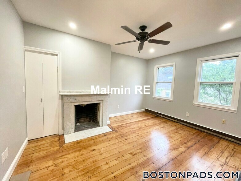 Building Photo - 183 Prospect St