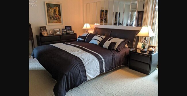 Bedroom - 1507 Cleveland Rd E