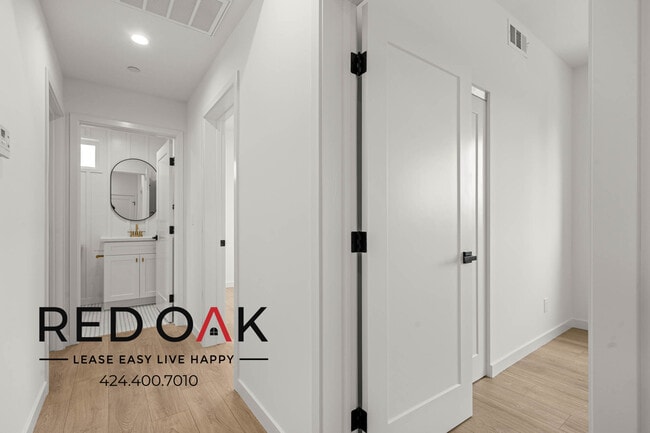 Building Photo - 415 N La Fayette Park Pl