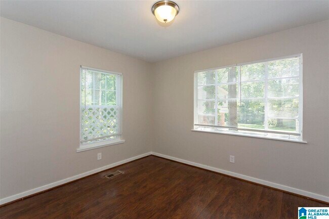 Building Photo - 432 Tupelo Way