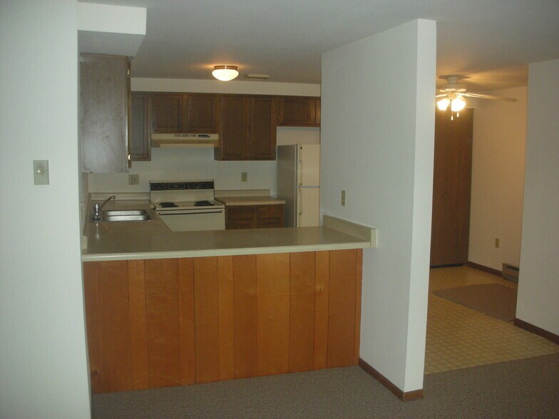 breakfast nook - 10700 W Grange Ave