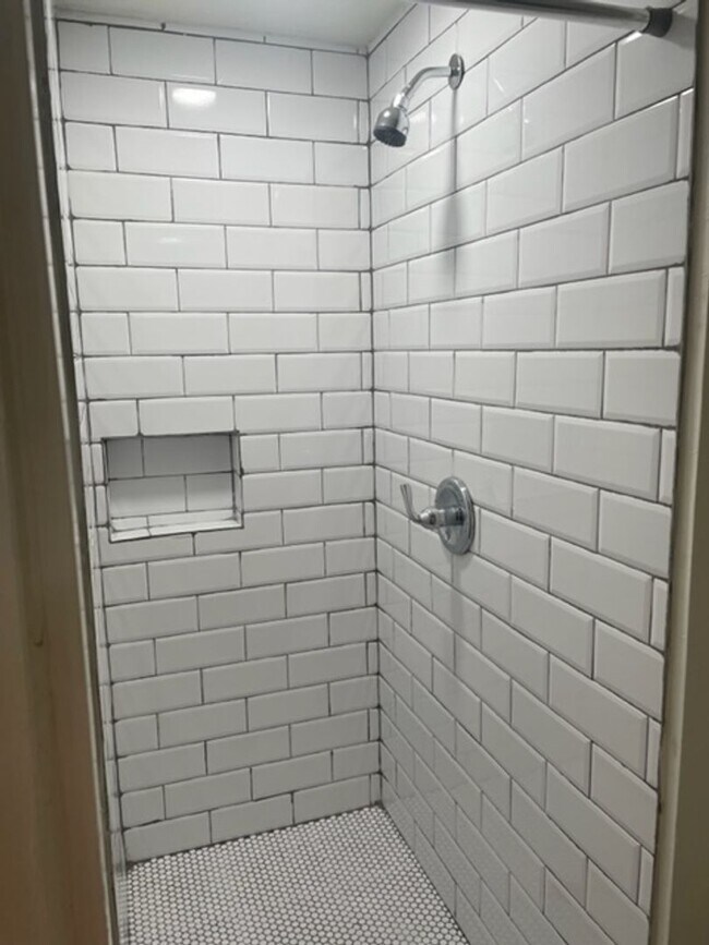 Building Photo - Unique Tri plex