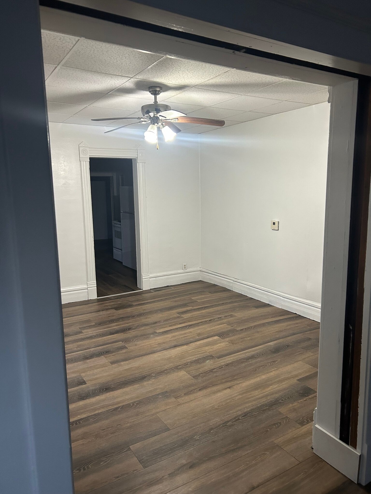 Building Photo - 415 4th Ave W