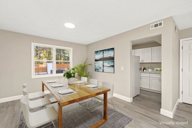 Building Photo - Bright 3-Bedroom, 1-Bath Apartment in Sumter, SC – Pinedale Apartments