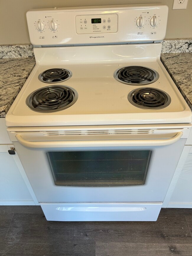 Building Photo - Cranston