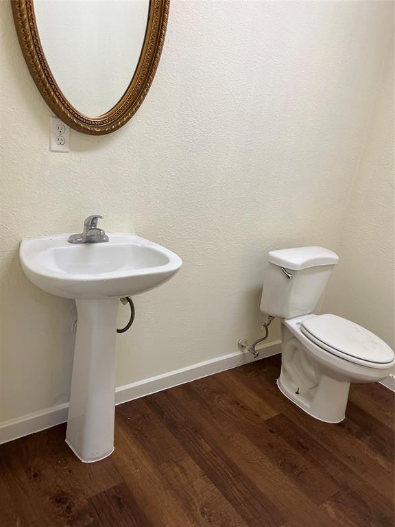 Building Photo - 7006 Bailey Rd