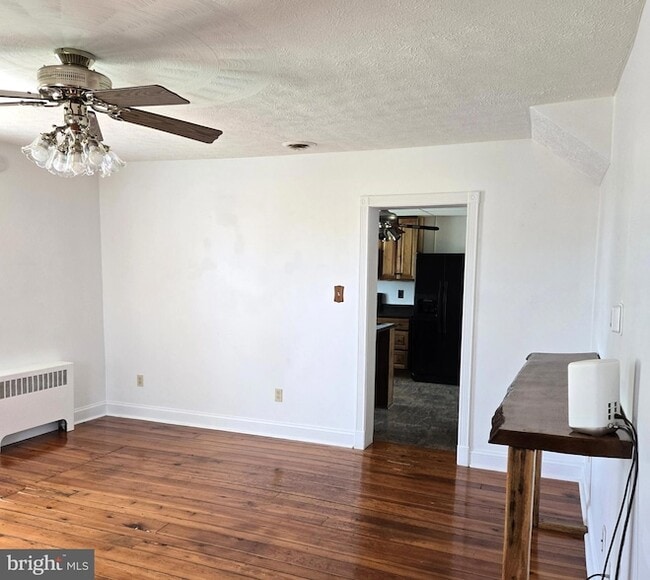 Building Photo - 8293 Leetown Rd