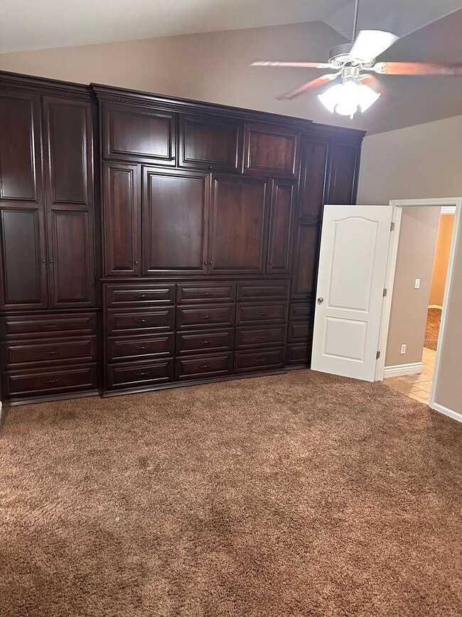 Building Photo - You have to see this yard and patio in the Vineyard subdivision in Northwest Hanford