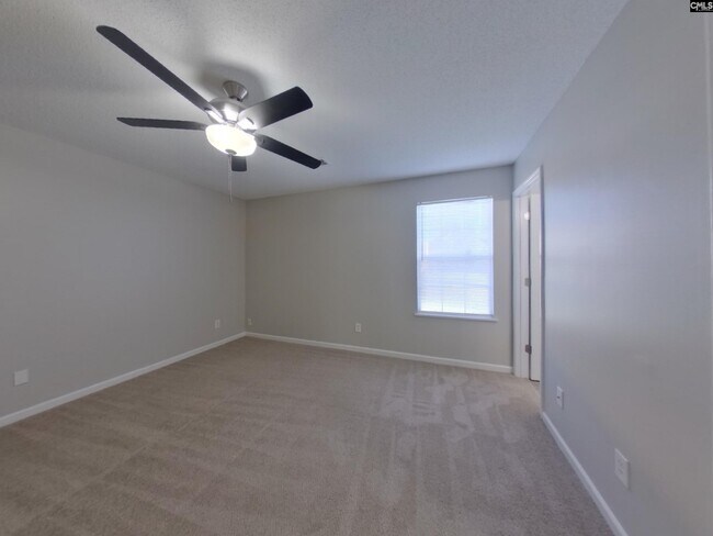 Building Photo - 208 Denby Cir