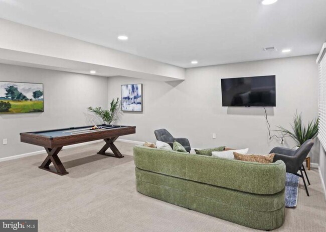 Building Photo - 4307 San Carlos Dr