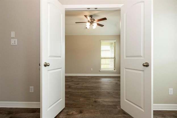 Building Photo - 9735 Stratton Ridge Dr