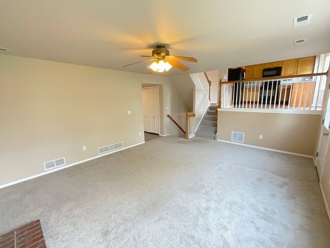 Building Photo - 5 Bedroom Home Available Near Briargate Pkwy & Austin Bluffs Pkwy!