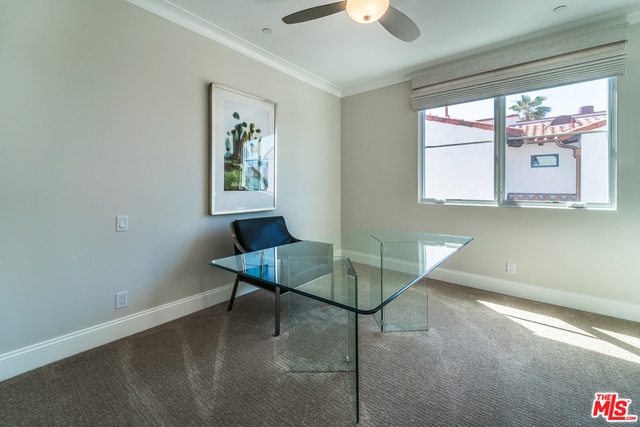 Building Photo - 810 S Catalina Ave