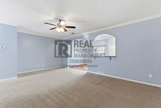 Building Photo - 1518 Hamden Dr