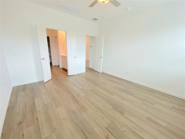 Building Photo - 8005 Green Heron Dr