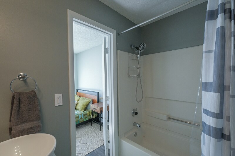 Building Photo - 1241 University Ct