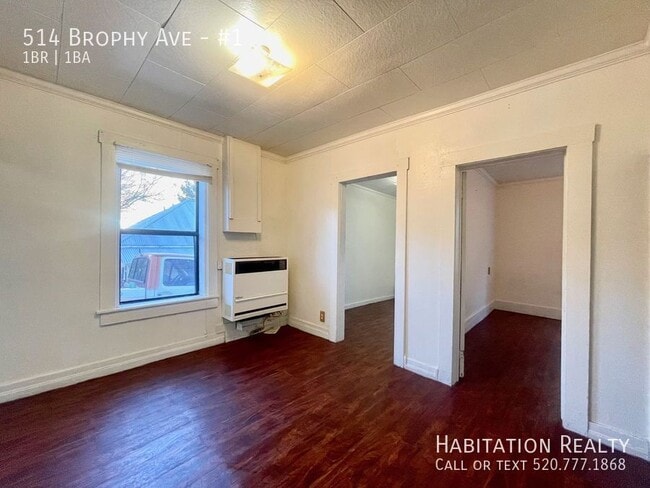 Building Photo - 514 Brophy Ave