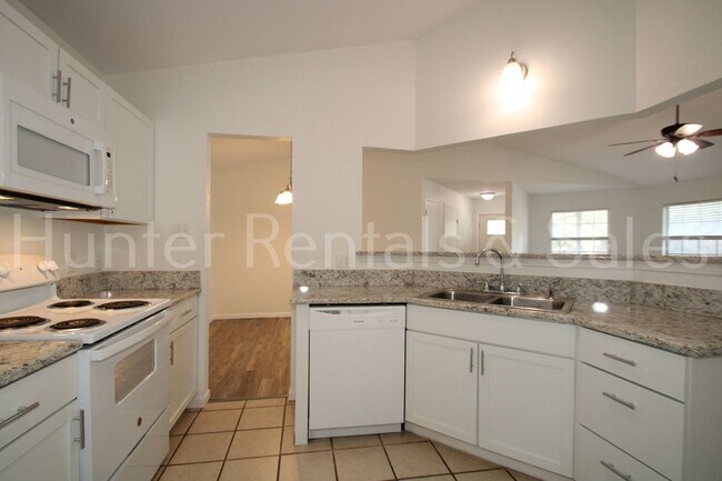 Building Photo - Morgan's Point Resort!