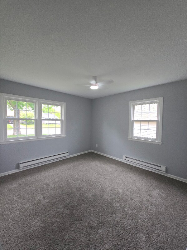 Building Photo - 1615 Lenore Ave