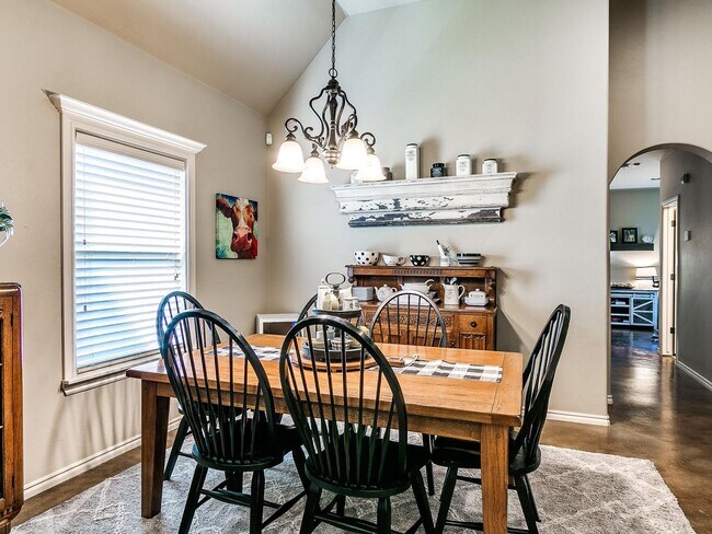 Building Photo - Deer Creek Schools and a Gated Community!