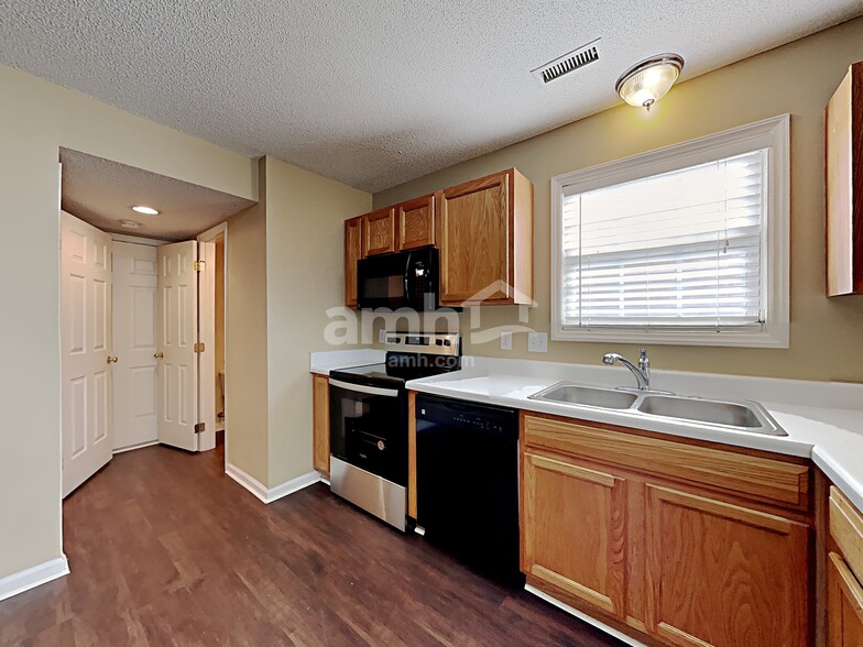 Building Photo - 4805 Mocha Ln