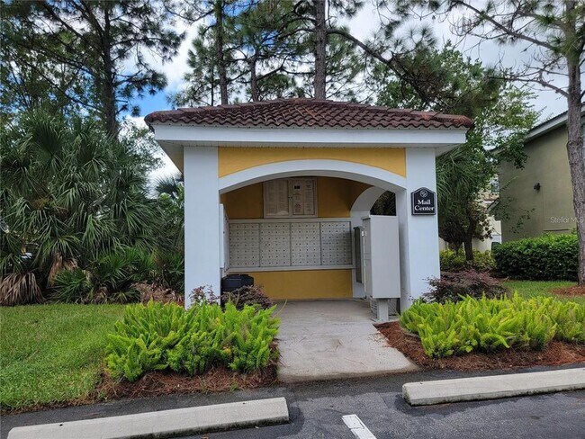 Building Photo - 5500 Bentgrass Dr