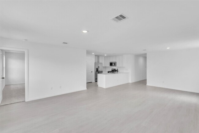 Building Photo - 26810 Nightingale Songs Dr