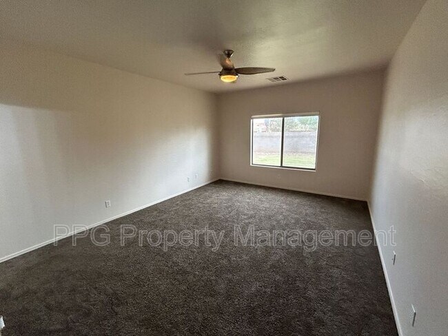 Building Photo - 17029 W Carmen Dr