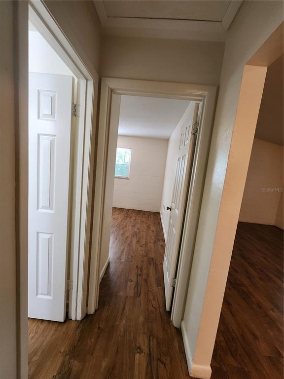 Building Photo - 206 NE 7th Pl