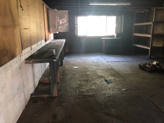 Building Photo - 1506 Ivory St