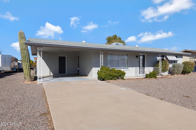 Building Photo - 5434 E Dodge St