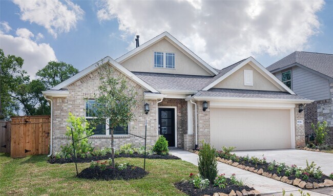 Building Photo - 8726 Fairbrook Dr
