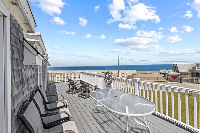 Building Photo - 23 Oceanside Dr