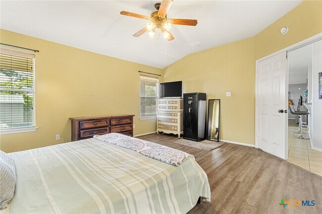 Building Photo - 5620 Birmingham Cir