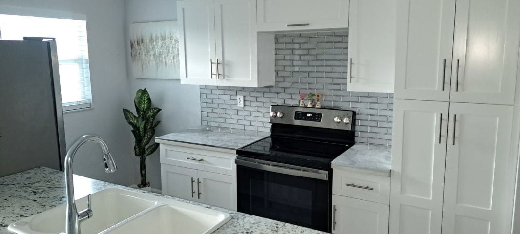 Building Photo - 14588 Canalview Dr