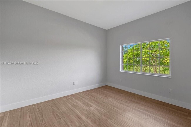Building Photo - 16650 SW 67th Pl