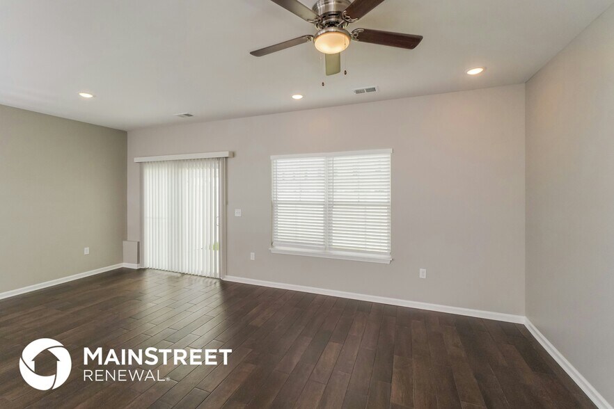 Building Photo - 2097 Paddle Wheel Dr