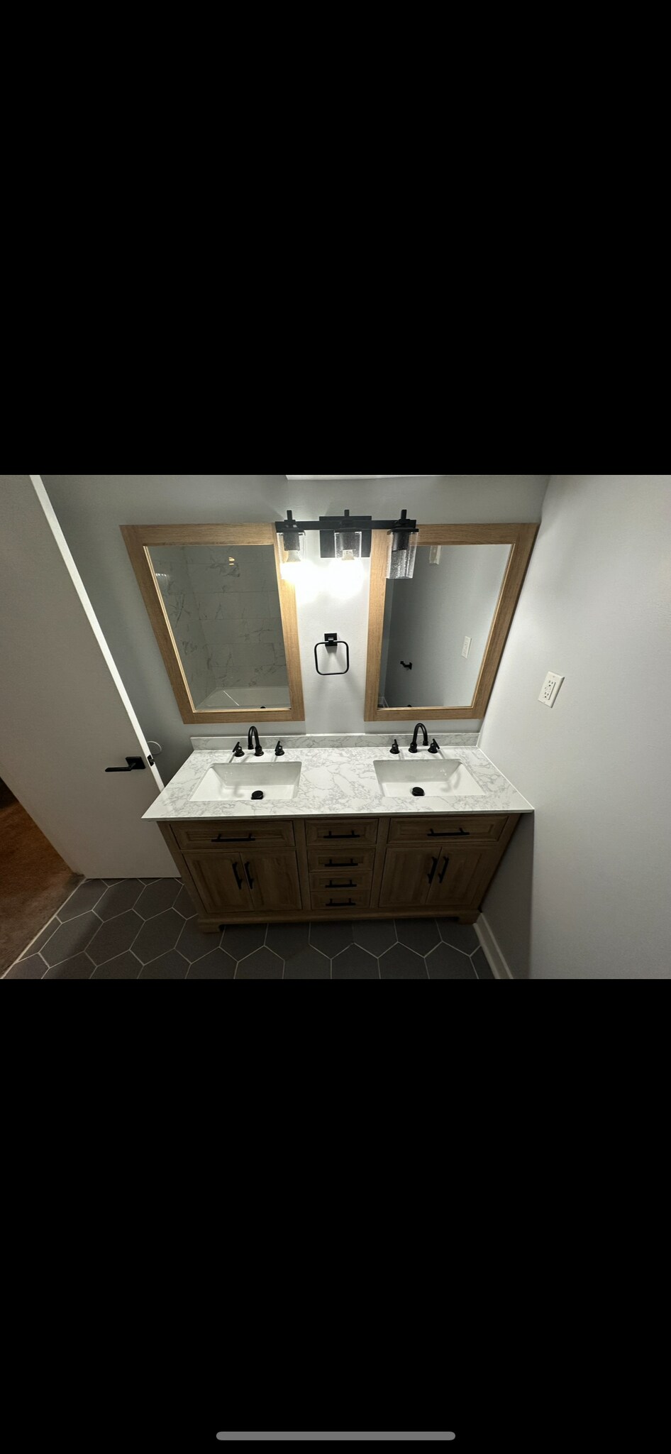 Building Photo - 9218 Erie St