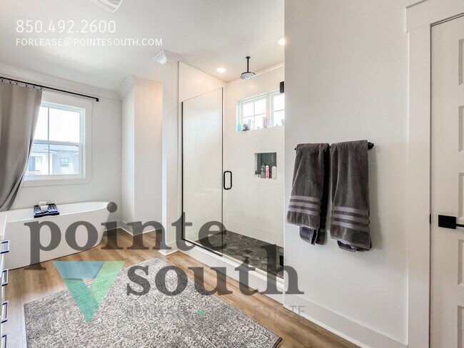 Building Photo - 13805 Red Drum Ct