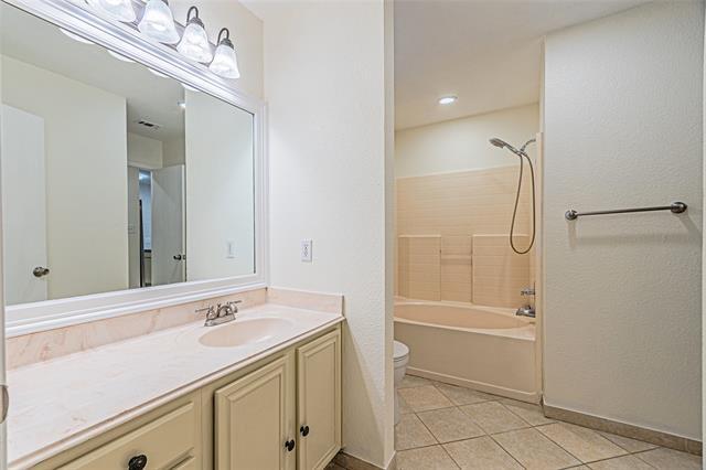 Building Photo - 8028 Cannonwood Dr