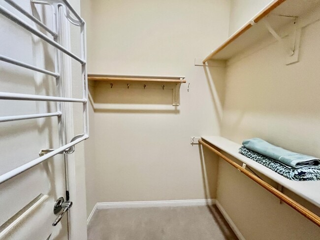 Building Photo - 40759 Calle Guapo