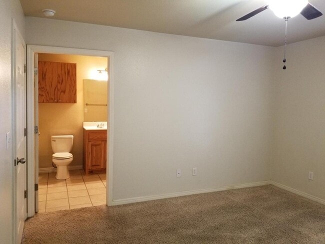 Building Photo - 2803 Conner Dr