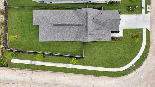 Building Photo - 13118 Hidden Vlg Ct