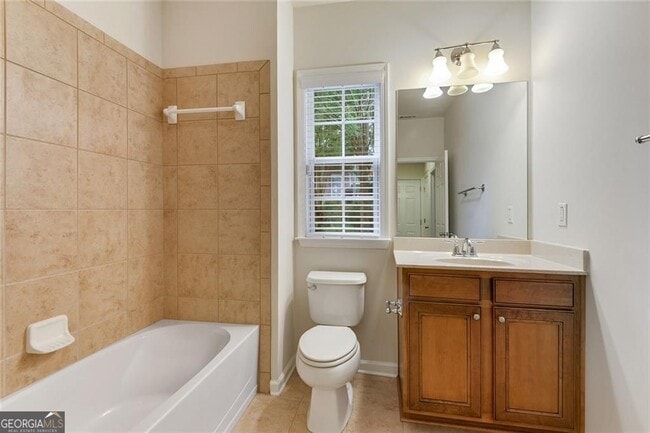 Building Photo - 366 Ardmore Ct NW