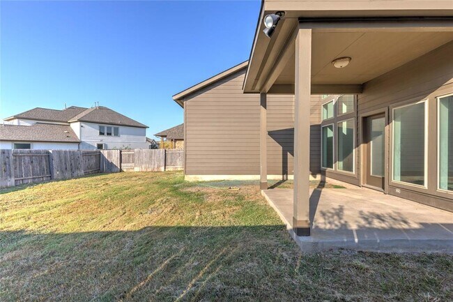 Building Photo - 12105 Mossygate Trl