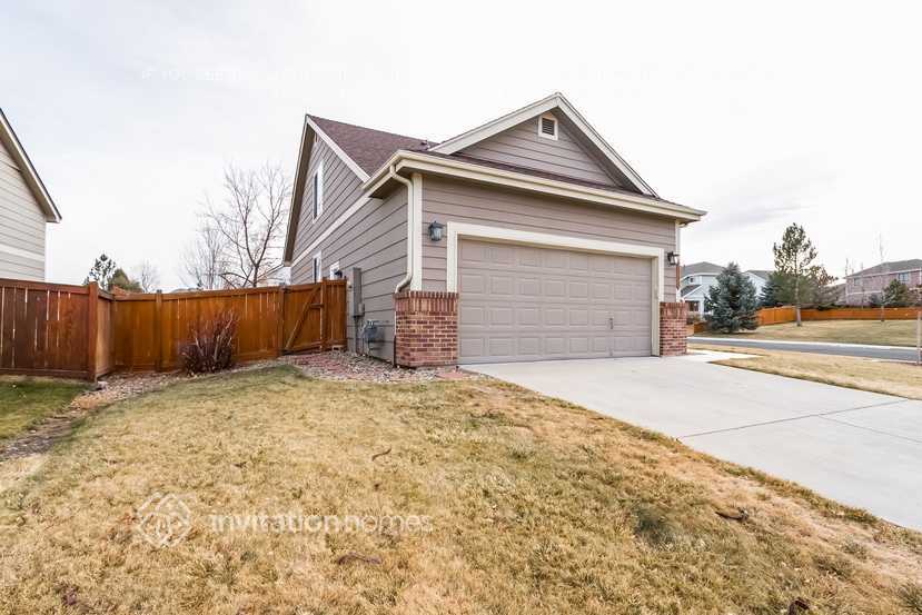 Building Photo - 392 Balsa Dr
