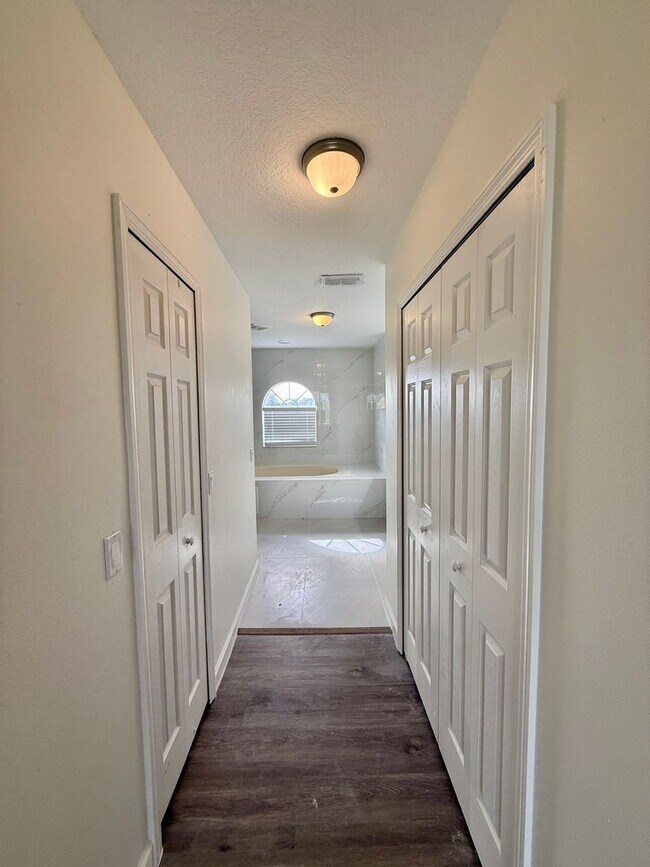 Building Photo - GORGEOUS, Large Completely Renovated Two-Story 4/2.5 PLUS LOFT in POINCIANA VILLAGES!